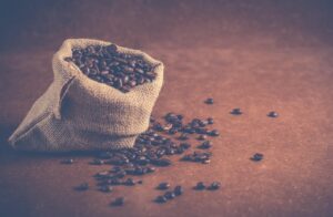 カフェイン摂りすぎが抜け毛に与える影響とは？