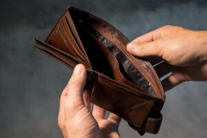 鉄分不足が引き起こす女性の薄毛症状とは？